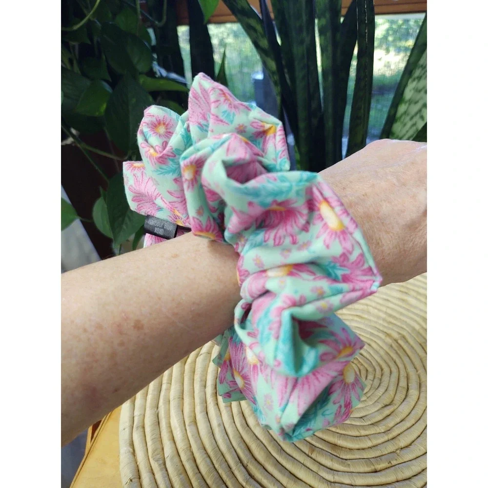 Mint Green Aster Floral Polyester Cotton Blend XXL‎ Scrunchie 7